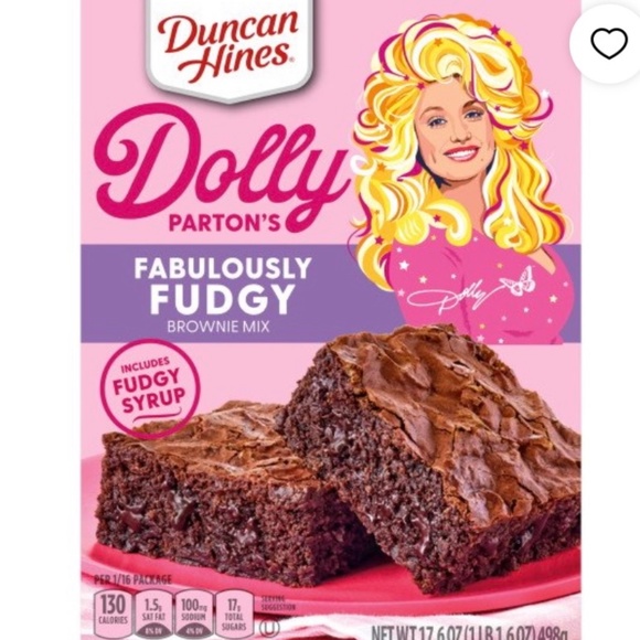 Duncan Hines Dolly Kitchen Dolly Parton Baking Brownies And Cake
